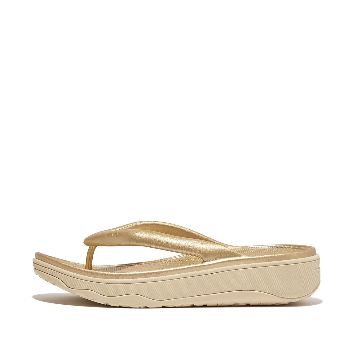 RELIEFF METALLIC RECOVERY TOE-POST SANDALS